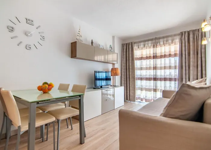 Torres Del Sol 1a002 로스크리스티아노스